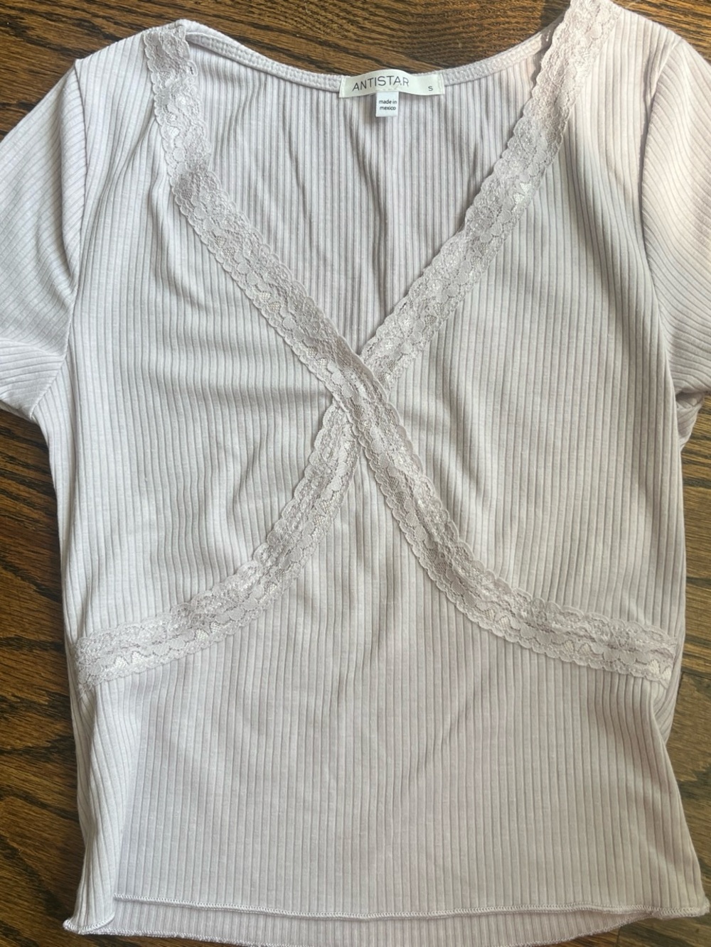 Antistar Lace-Trim Ribbed Camisole in Light Lavender